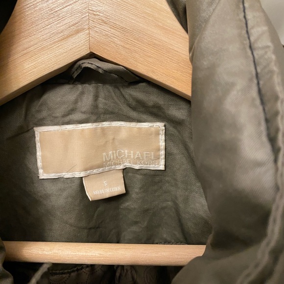 Michael Kors Two Tone Canvas Jacket - Picture 2 of 7